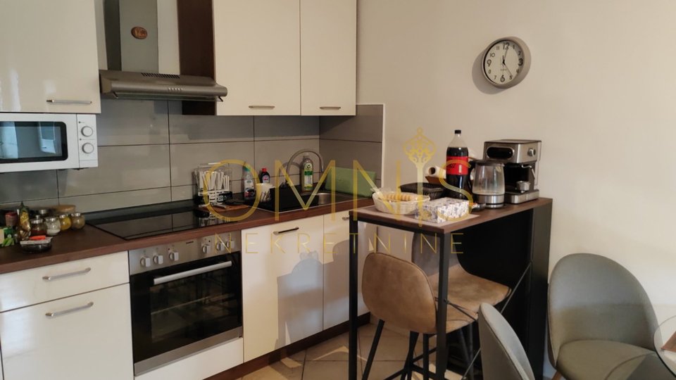Rijeka, Brajda - Obiteljski stan, 2S+BB